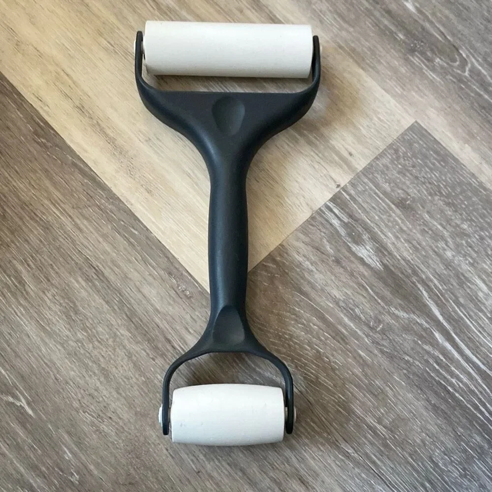 *Pampered Chef Baker's Double Pastry Roller 1485 - with pick